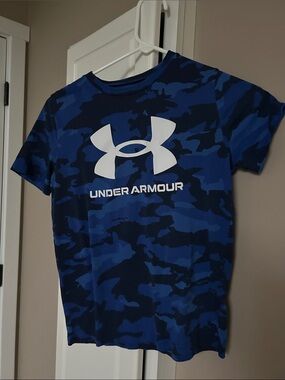 Under Armour Blue Camo Logo Short Sleeve Tee - White Logo